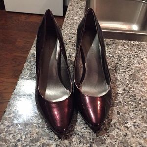 Bandolino Heels size 11 purple